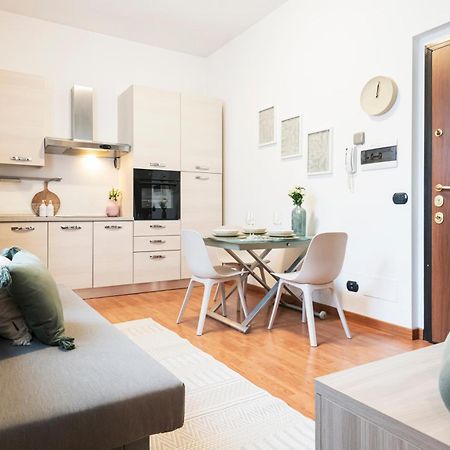 Cozy Apartament In Piazza 5 Giornate By Easylife Milan Exterior photo